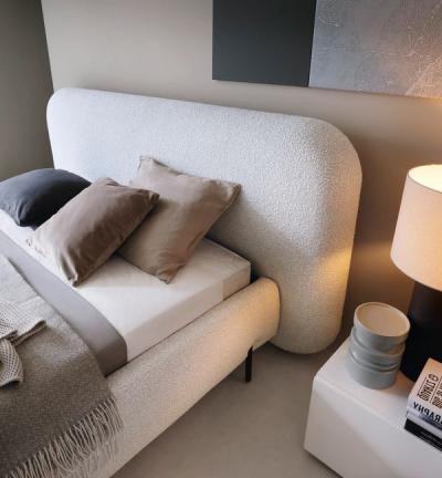 Boxsprings postelje .Alesja